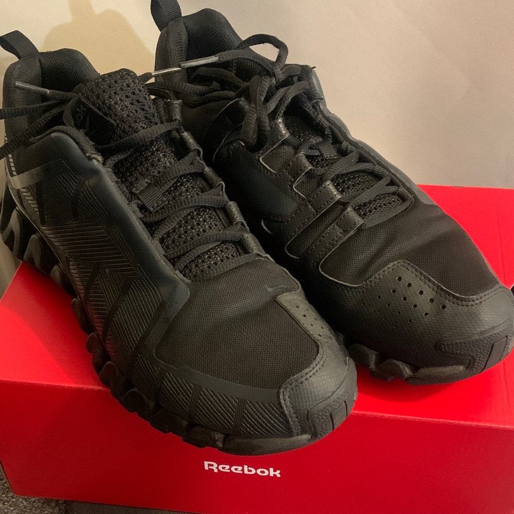 Reebok Men's All-Black Athletic Shoes